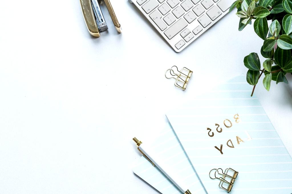 Family members using shared organization dashboard on tablet